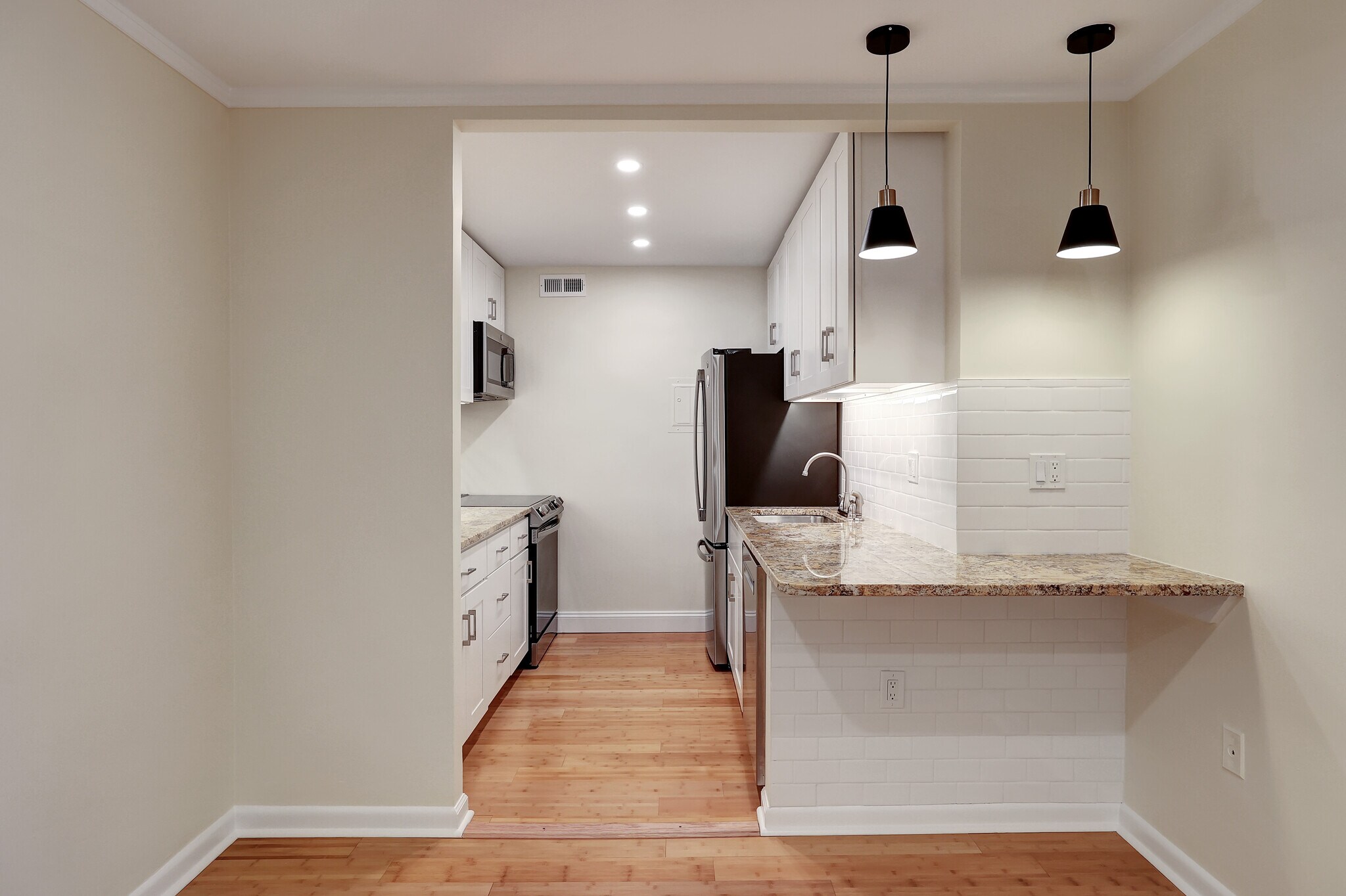 Building Photo - 2711 Ordway St NW
