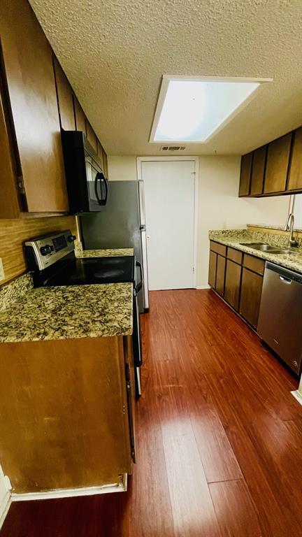 Building Photo - 1405 Camp Craft Rd