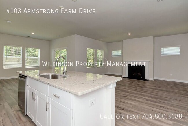 Building Photo - A nice 3 bedrooms and 2 bathrooms energy-e...