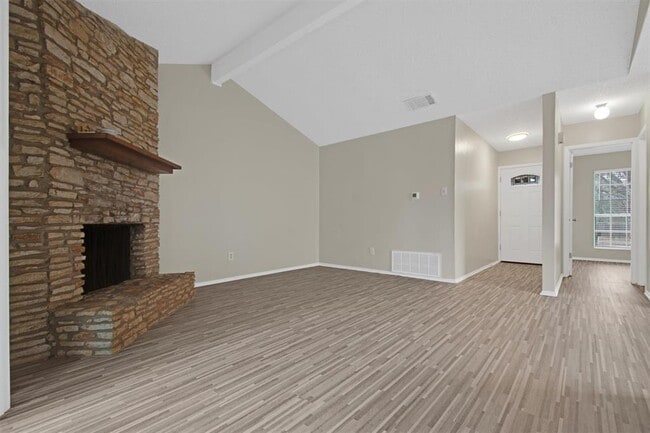 Building Photo - 6305 Emerald Forest Dr