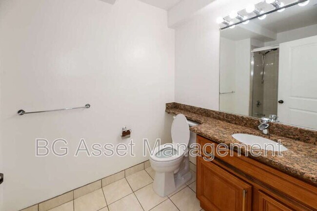 Building Photo - 1459 MacArthur Blvd