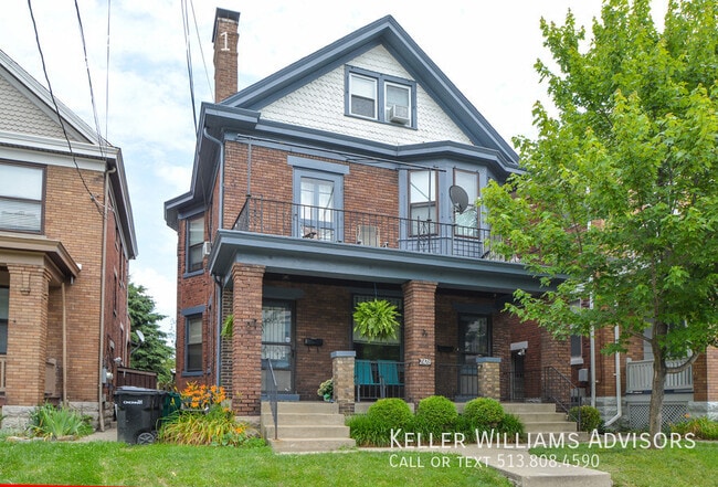 Building Photo - 2426 Fairview-1