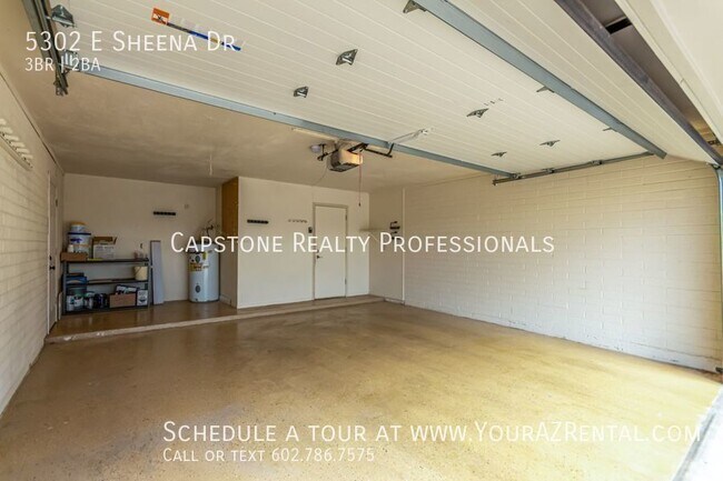 Building Photo - 5302 E Sheena Dr