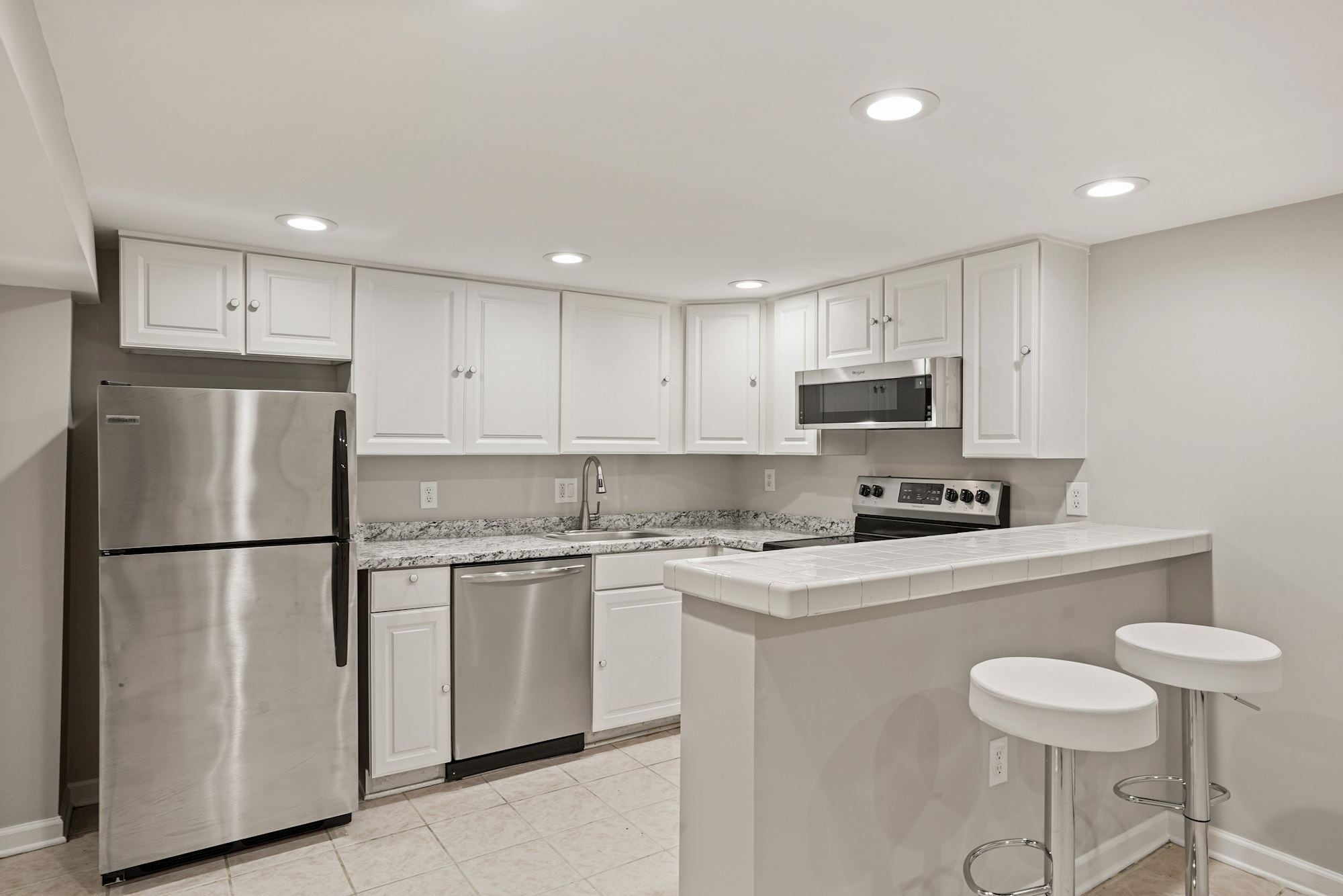 Building Photo - 3805 New Hampshire Ave NW