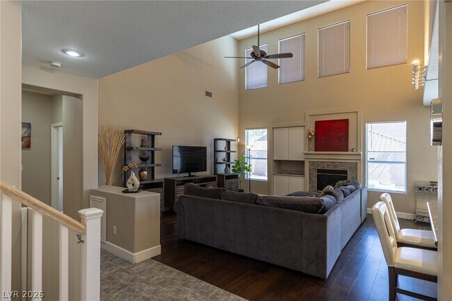 Building Photo - 3838 Erva St