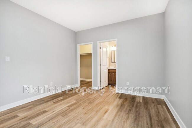 Building Photo - 1602 Quill St