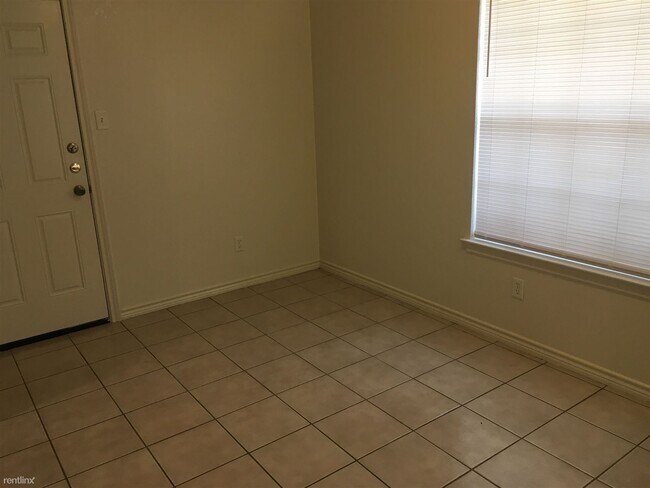 Building Photo - 3 br, 3 bath Duplex - 3612 Glenna Ct # 361...