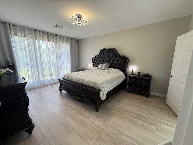 Building Photo - 22430 Tullis Trail Ct