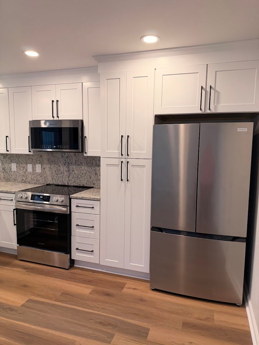 Building Photo - 1423 Mahonia Ct