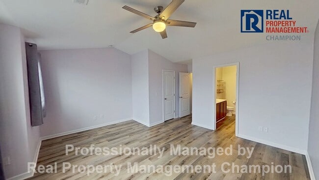 Building Photo - Spacious 3-Story Townhome in the Heart of Carolina Beach — Backs to State Park