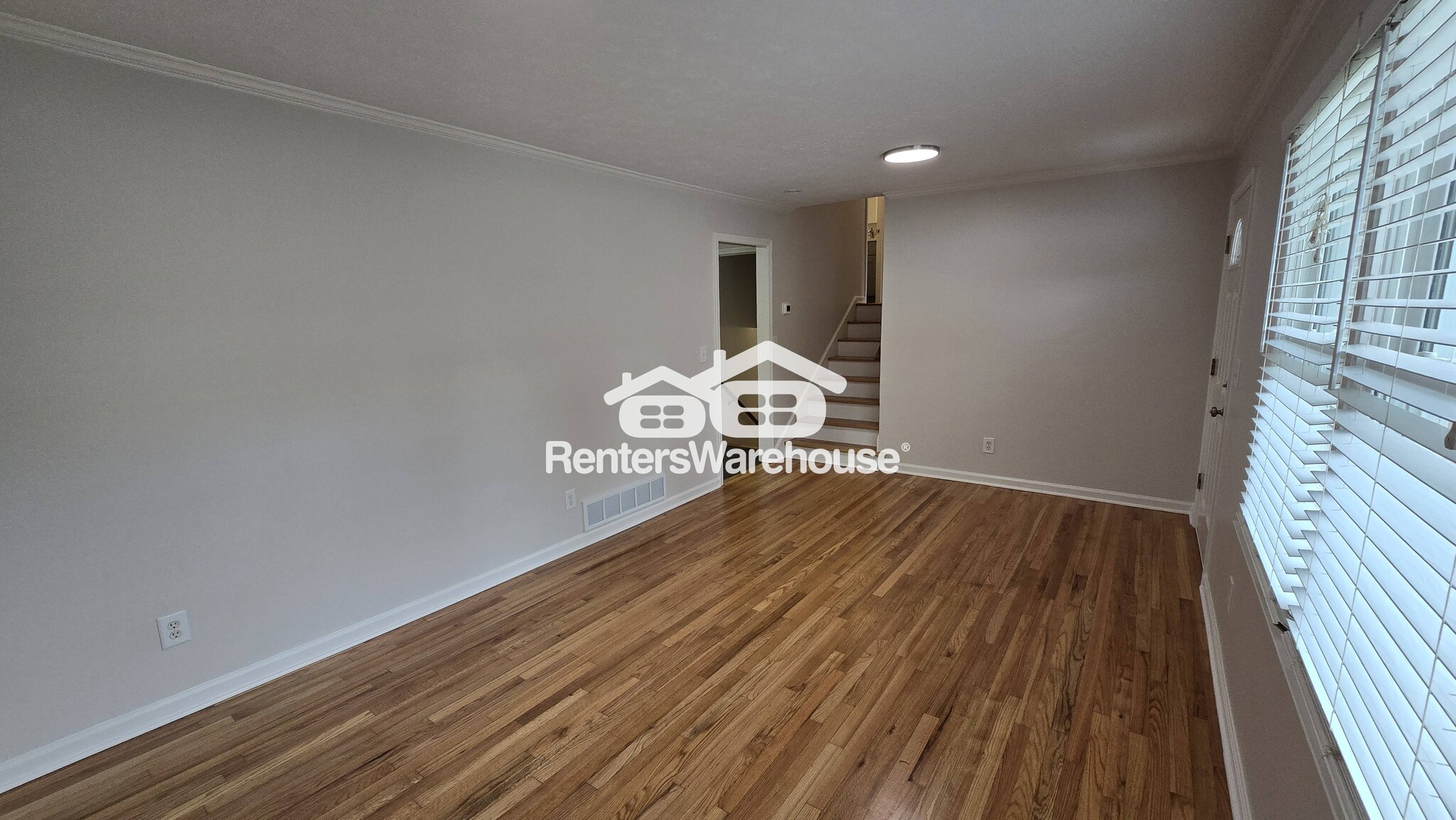 Building Photo - 3437 Stanford Cir