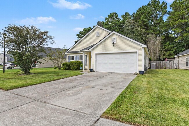 Building Photo - 109 Larkspur Dr
