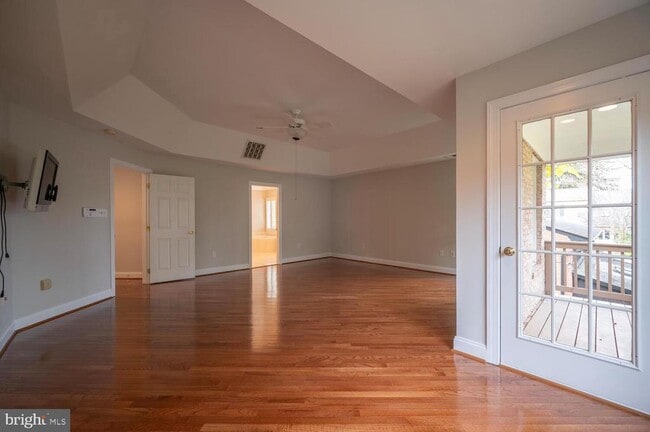 Building Photo - 119 E Jefferson St