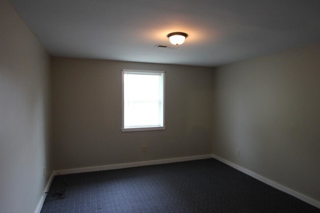 Building Photo - 215 Murray St