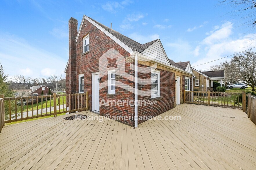 Building Photo - 3506 Foster Rd