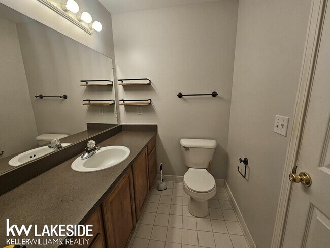 Building Photo - 29821 Cathy Ln