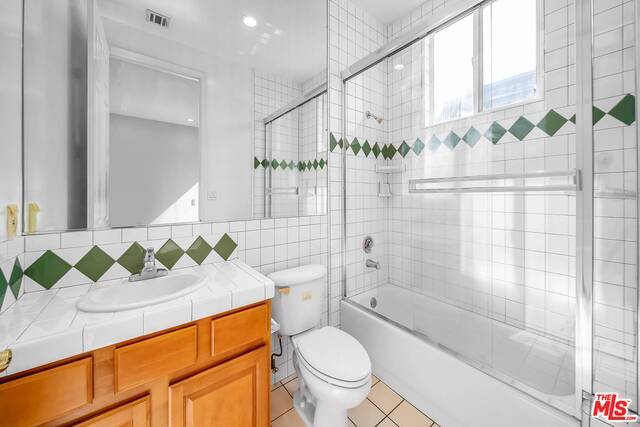 Building Photo - 4940 Laurel Canyon Blvd