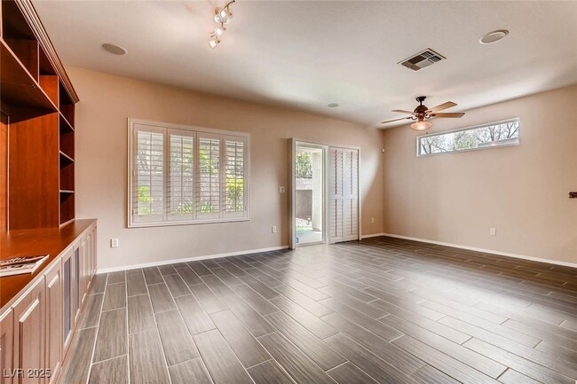 Building Photo - 2348 Fossil Canyon Dr