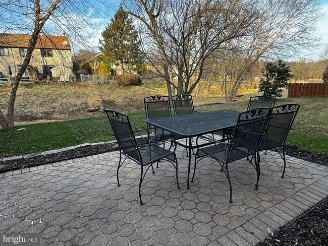 Building Photo - 3179 Burnley Pl