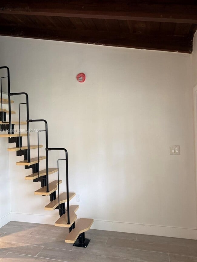 Building Photo - 35 NE 80th Terrace