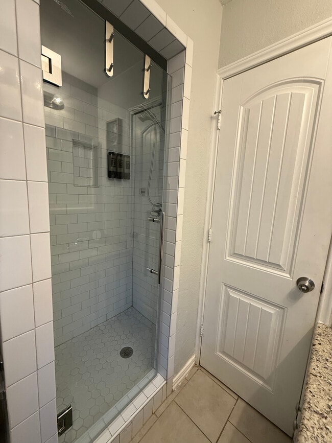 Building Photo - 3100 Valley Forge Trail