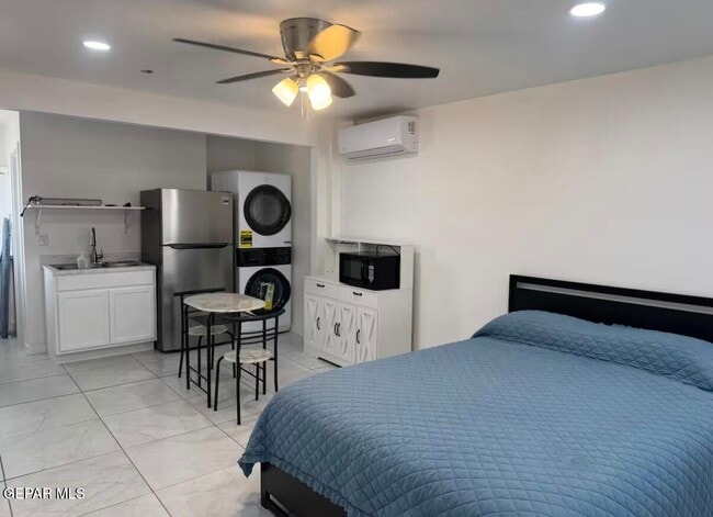 Building Photo - 408 San Blas Dr