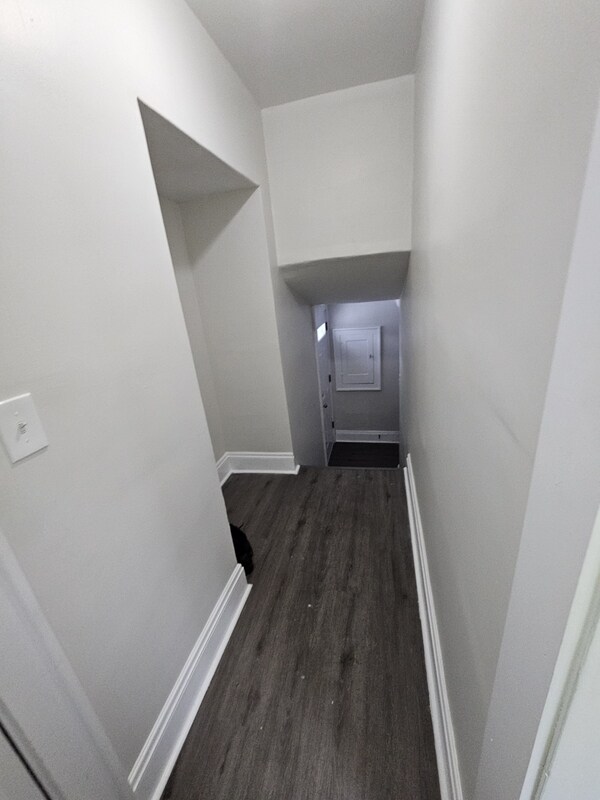 Building Photo - 9614 McCracken Rd