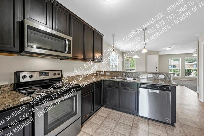 Building Photo - 5827 Tinsley Dr