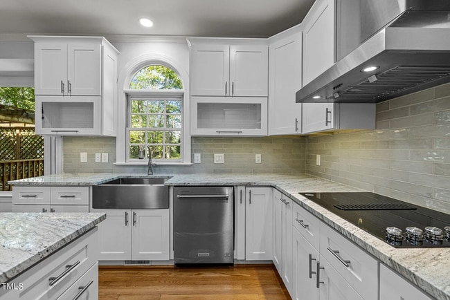 Building Photo - Fixed Monthly Payment for up to 5 Years - $500 Move-in Bonus!