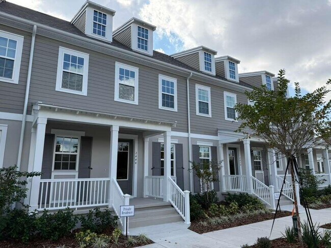 Building Photo - 2444 Celebration Blvd