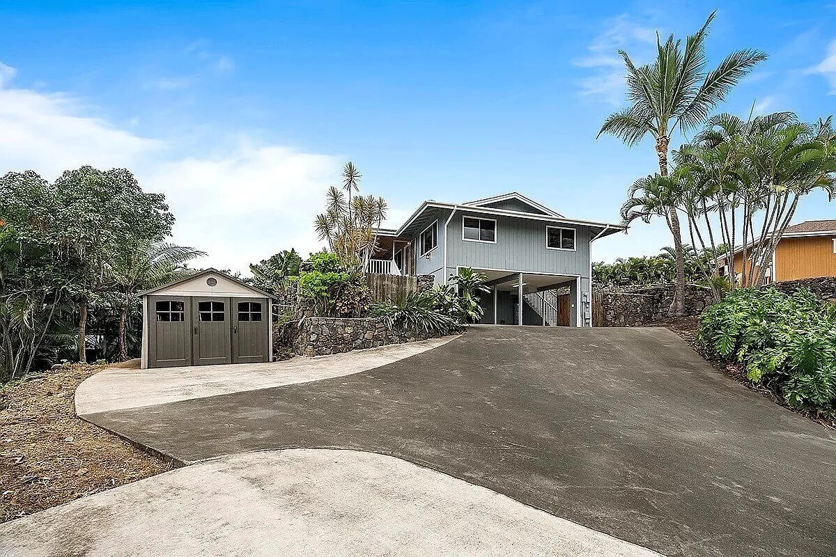 Building Photo - 75-5776 Oleka Pl