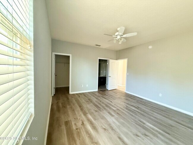 Building Photo - 4105 Halifax Ln