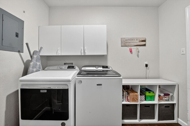 Building Photo - 14906 Foy Dr