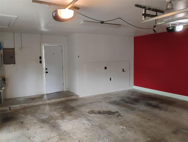 Building Photo - 103 Laurel Ridge