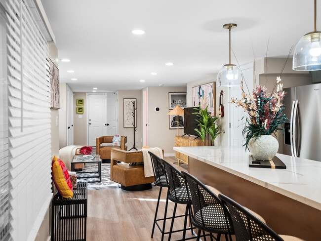 Building Photo - 5602 Tillman Ave