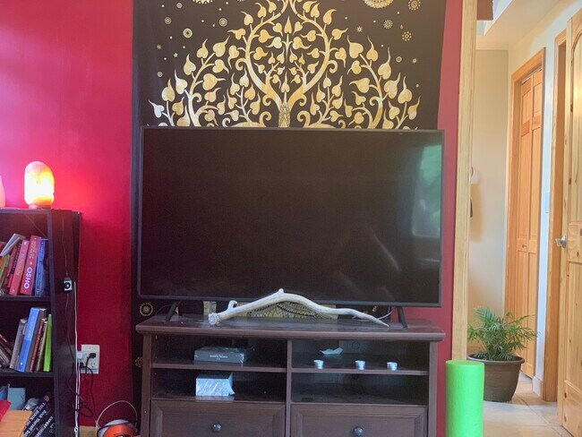 Master TV - 7875 W 23rd Ave