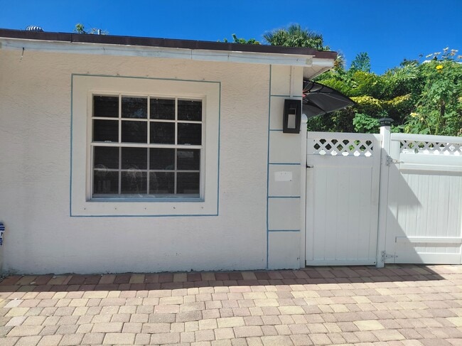 Building Photo - 4941 Nicia Way