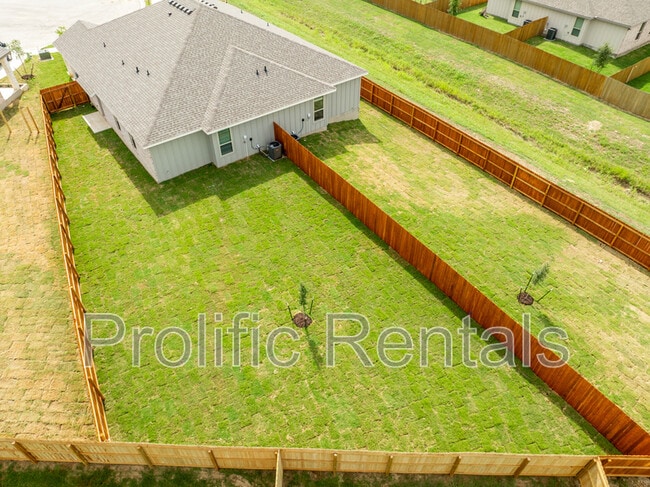 Building Photo - 5119 Rose Petal Ct