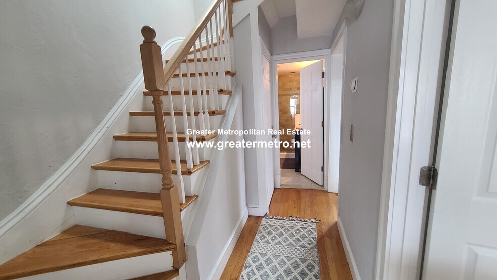 Building Photo - 116 M St