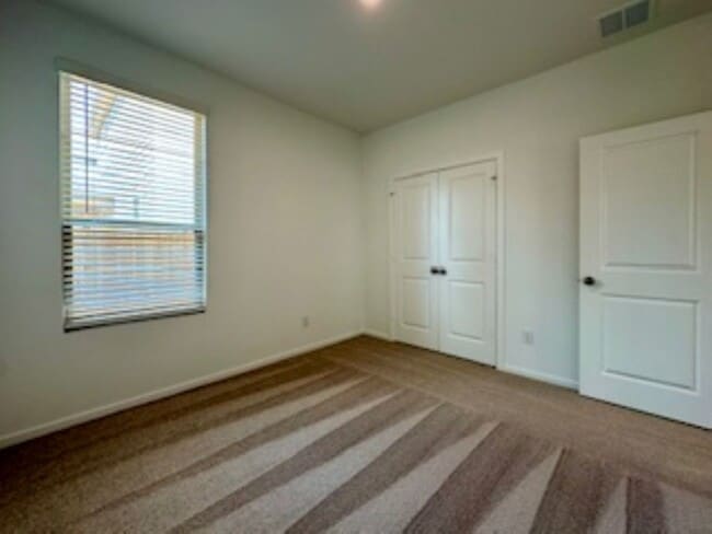 Building Photo - 500 Kinglet Dr