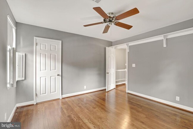 Building Photo - 2941 S Dinwiddie St