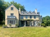 Building Photo - 918 Hale St