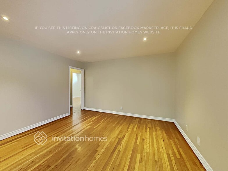 Building Photo - 12353 Hermosura St