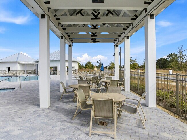 Building Photo - 36 Gray Owl Dr