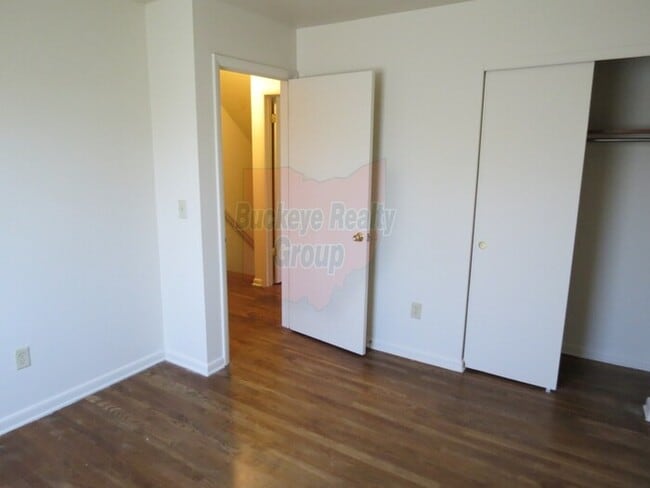 Building Photo - 1147 Mccarley Dr E Columbus, OH 43228