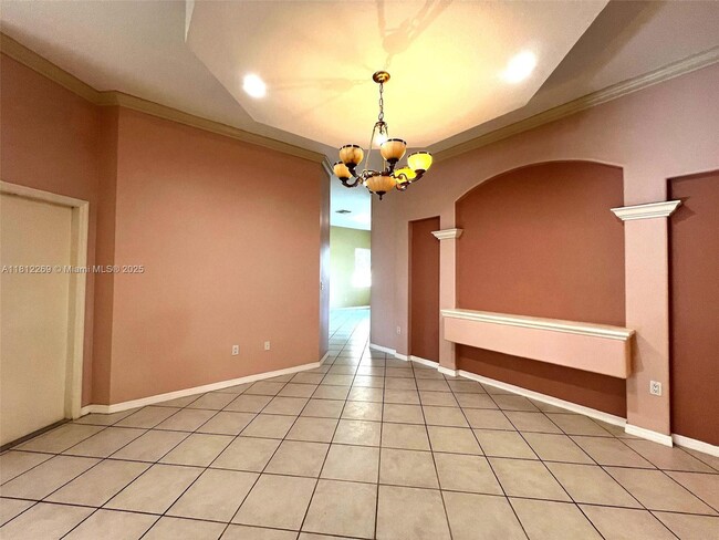 Building Photo - 10139 SW 161st Pl