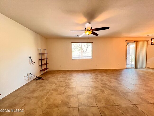 Building Photo - 12992 Westminster Dr