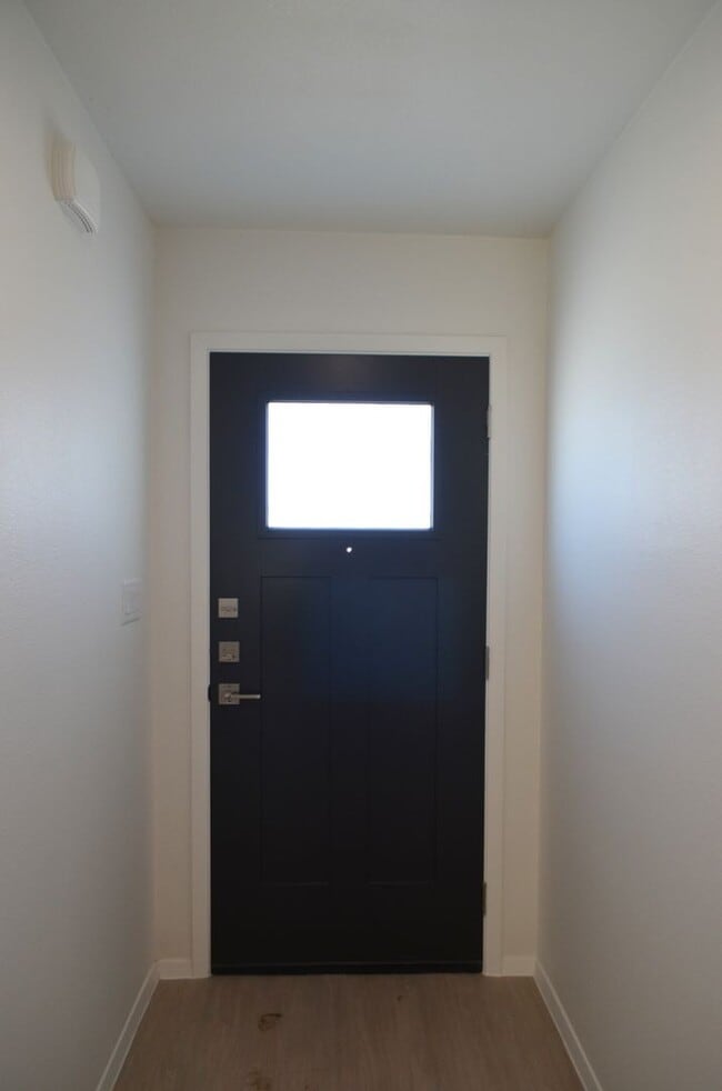 Building Photo - 1419 Indian Camp Trail