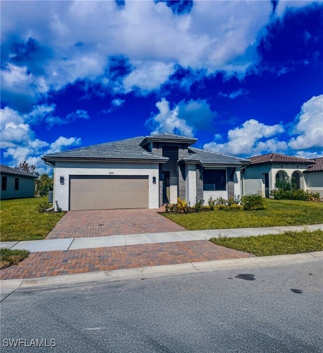 Building Photo - 5225 Marano Dr