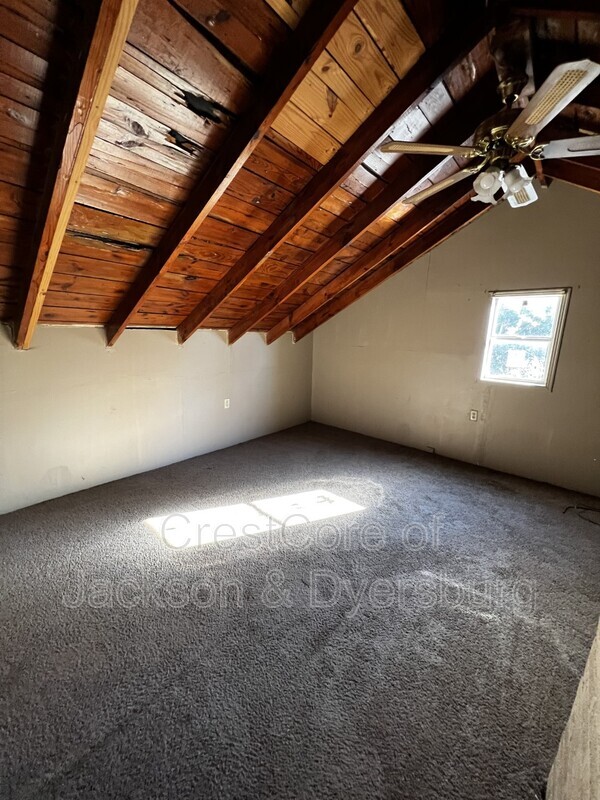 Building Photo - 1320 Upper Finley Rd